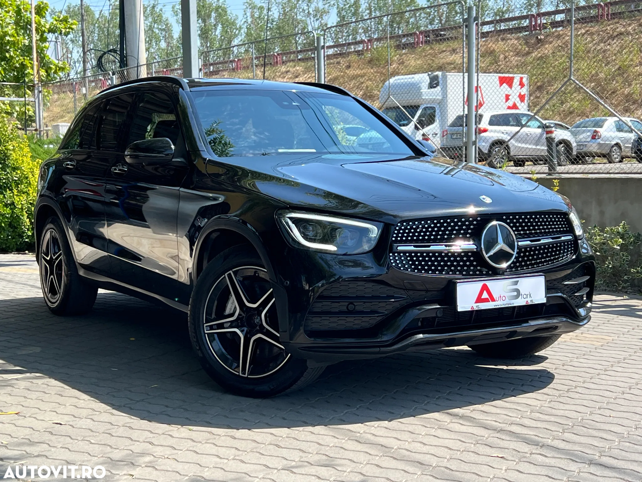 Mercedes-Benz GLC 200 4MATIC MHEV - 3