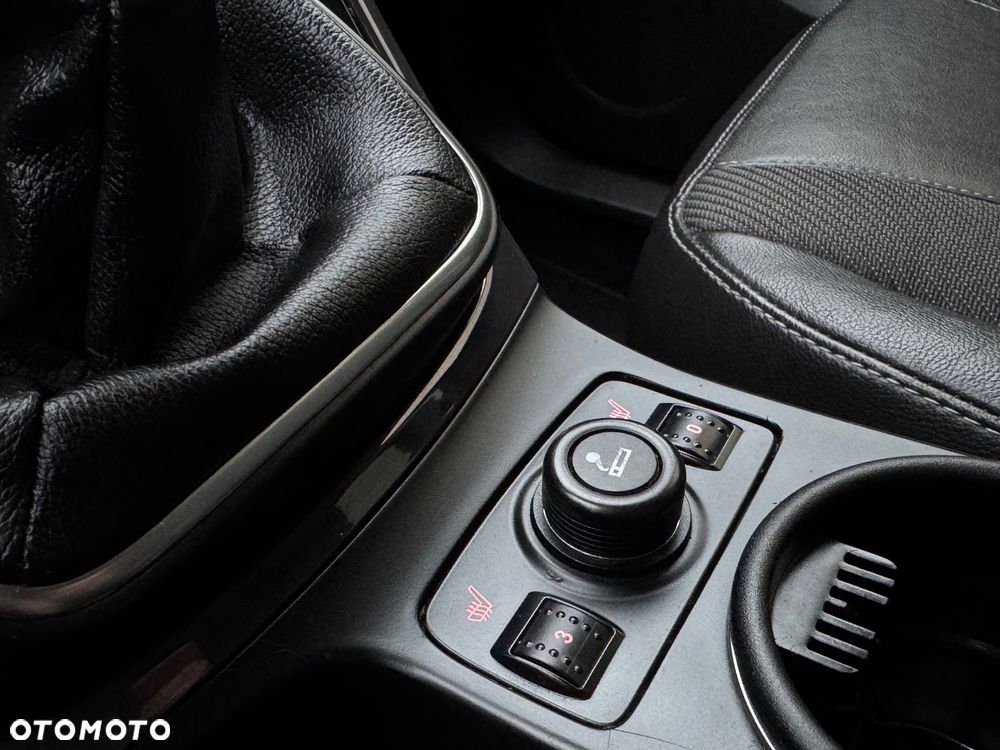 Ford Kuga 2.0 TDCi 2x4 Individual - 19