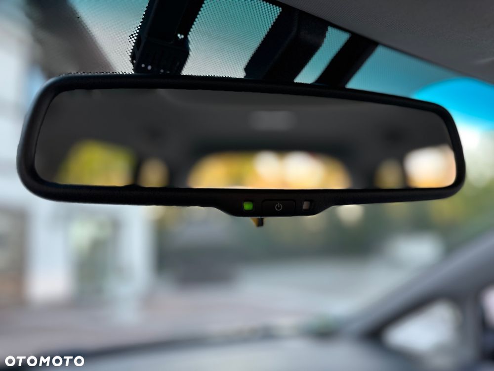Kia Ceed 1.6 GDI Platinum Edition - 29