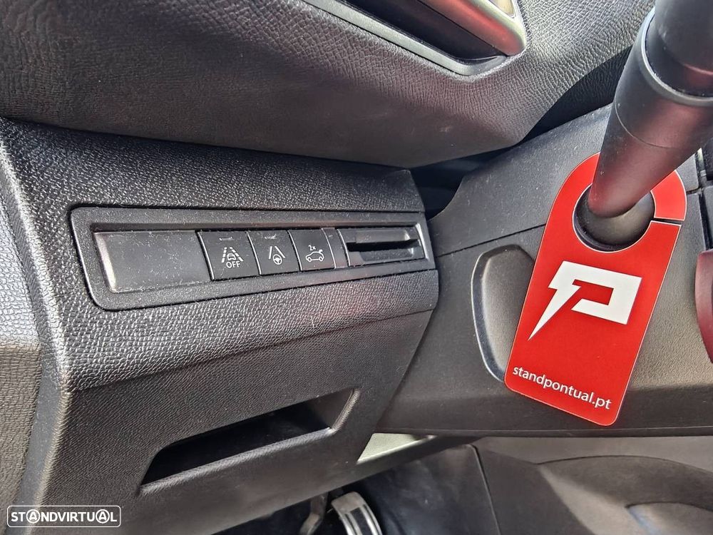 Peugeot 5008 1.5 BlueHDi GT EAT8 - 24