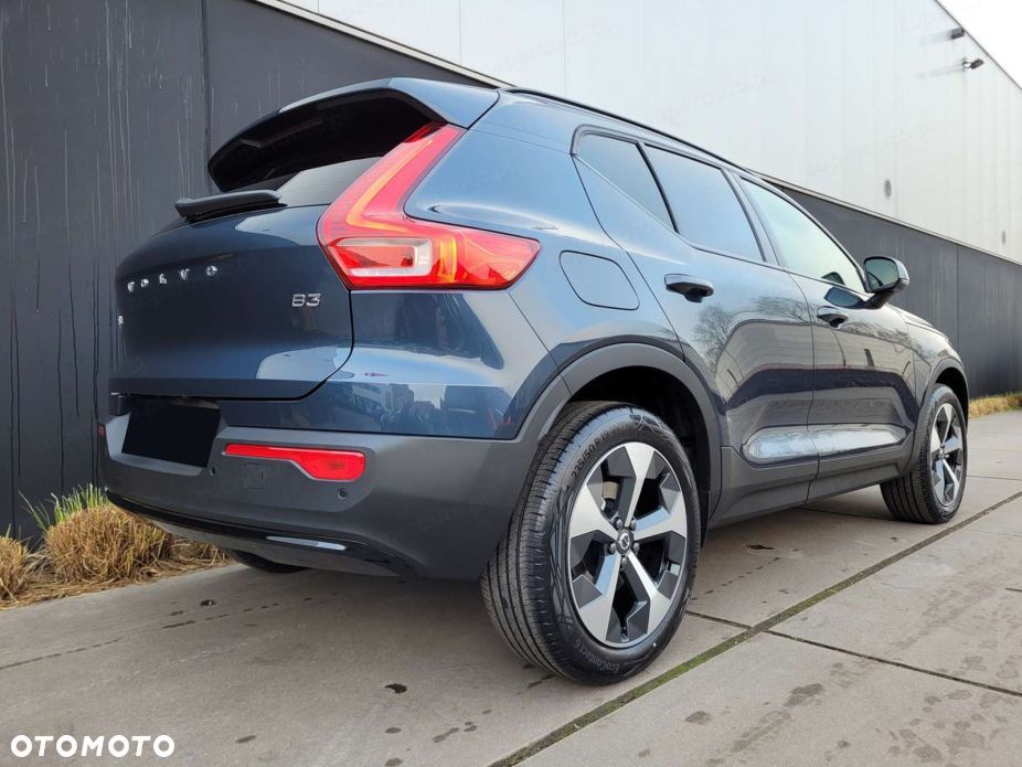 Volvo XC 40 - 4