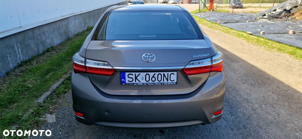 Toyota Corolla 1.6 Comfort - 7