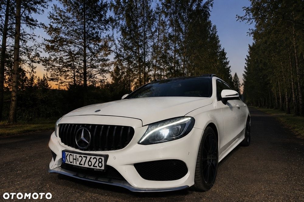 Mercedes-Benz Klasa C 200 4-Matic 9G-Tronic - 1