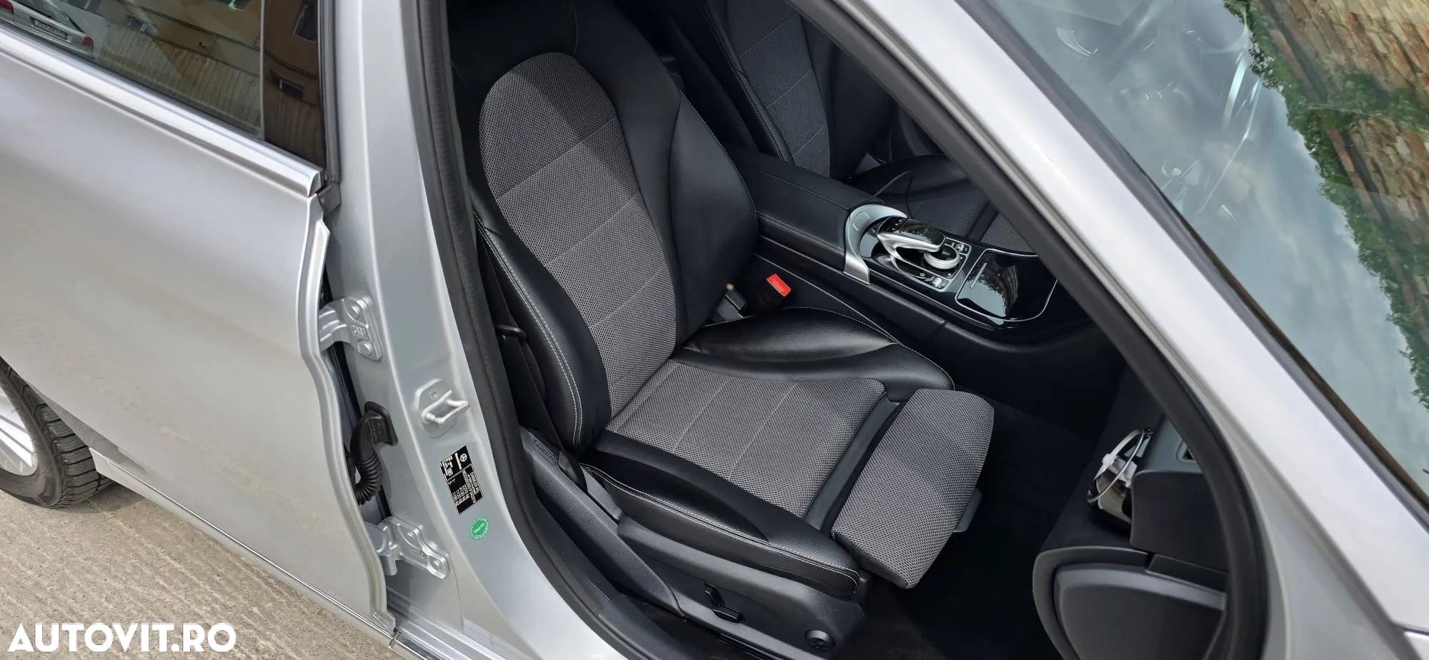 Mercedes-Benz C 220 (BlueTEC) d T 7G-TRONIC Avantgarde - 21