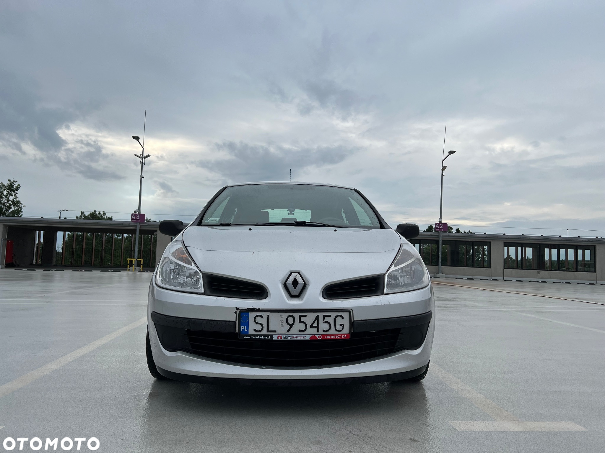 Renault Clio - 2