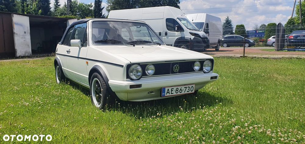 Volkswagen Golf Cabrio - 1