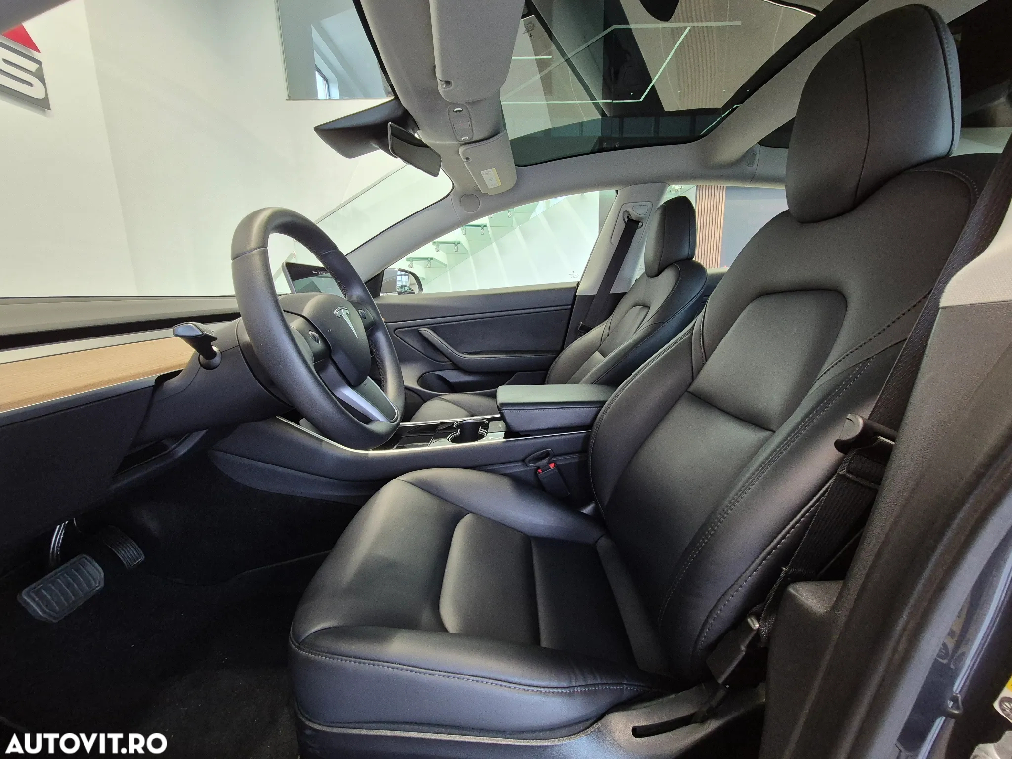Tesla Model 3 Langstreckenbatterie Allradantrieb Dual Motor - 17