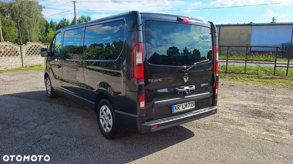 Renault Trafic 2.0 dCi - 8