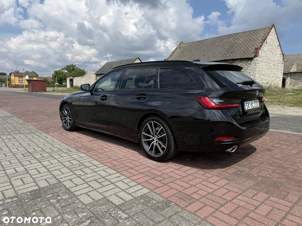 BMW Seria 3 318d mHEV - 6