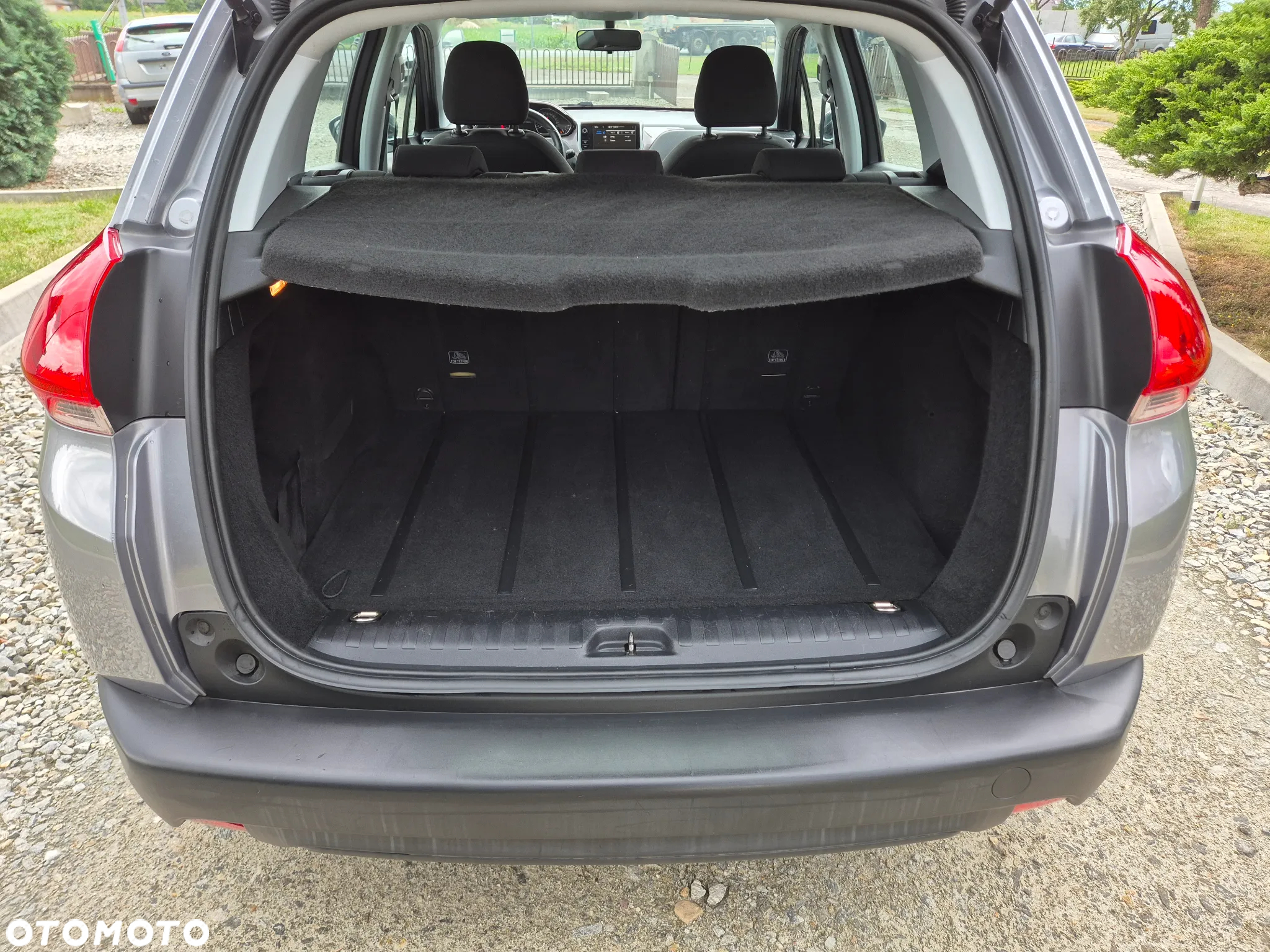 Peugeot 2008 - 19