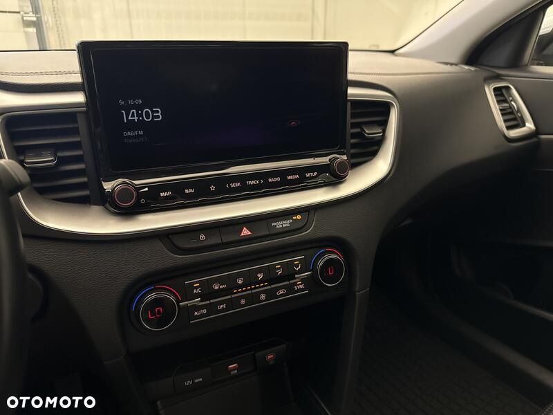 Kia Ceed 1.5 T-GDI M - 15