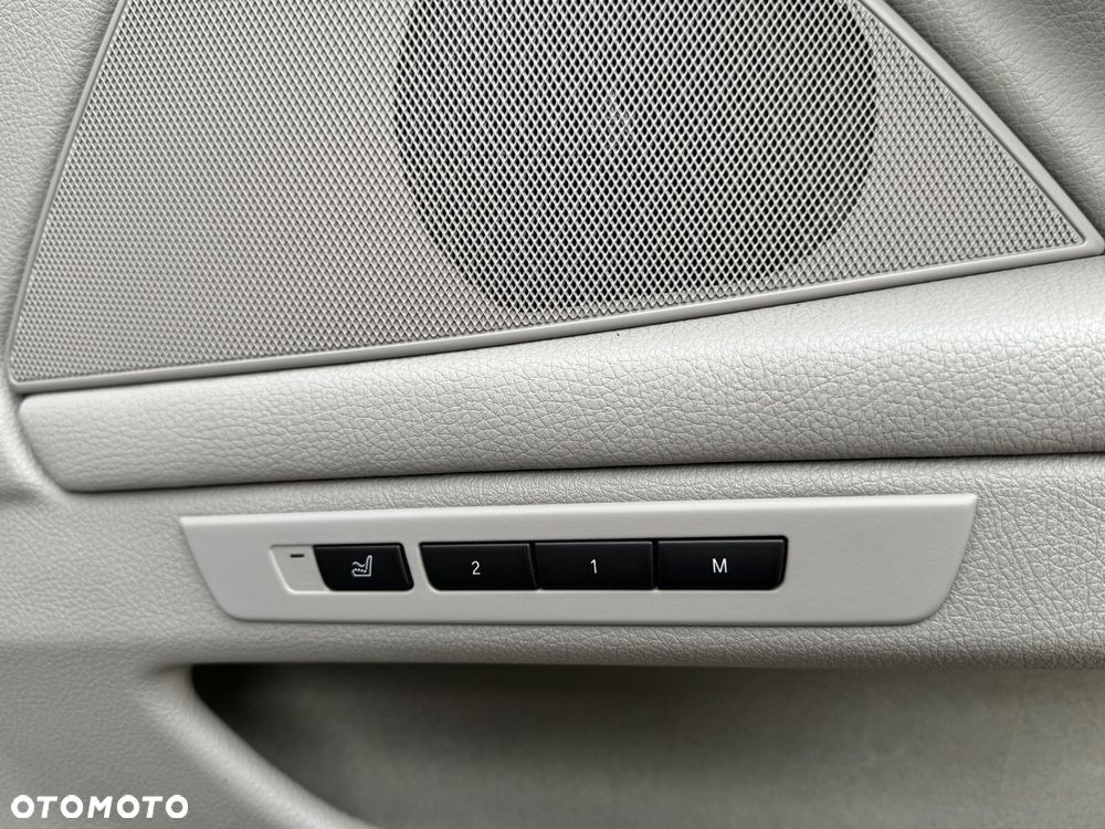BMW Seria 5 535i - 21