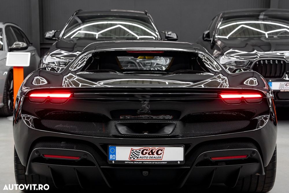 Ferrari 296 GTB - 22