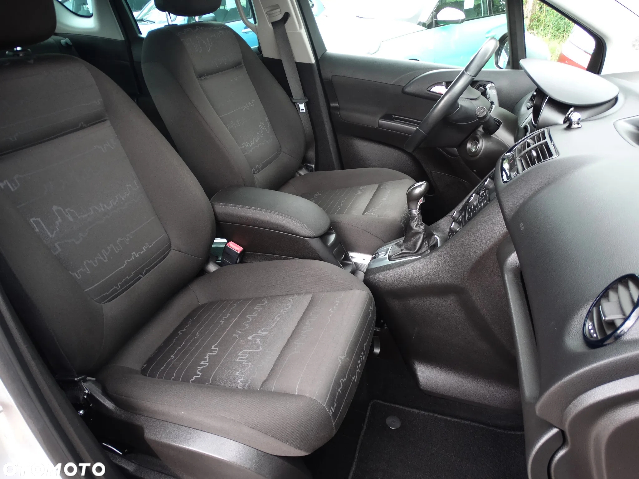 Opel Meriva 1.4 ecoflex Innovation - 24