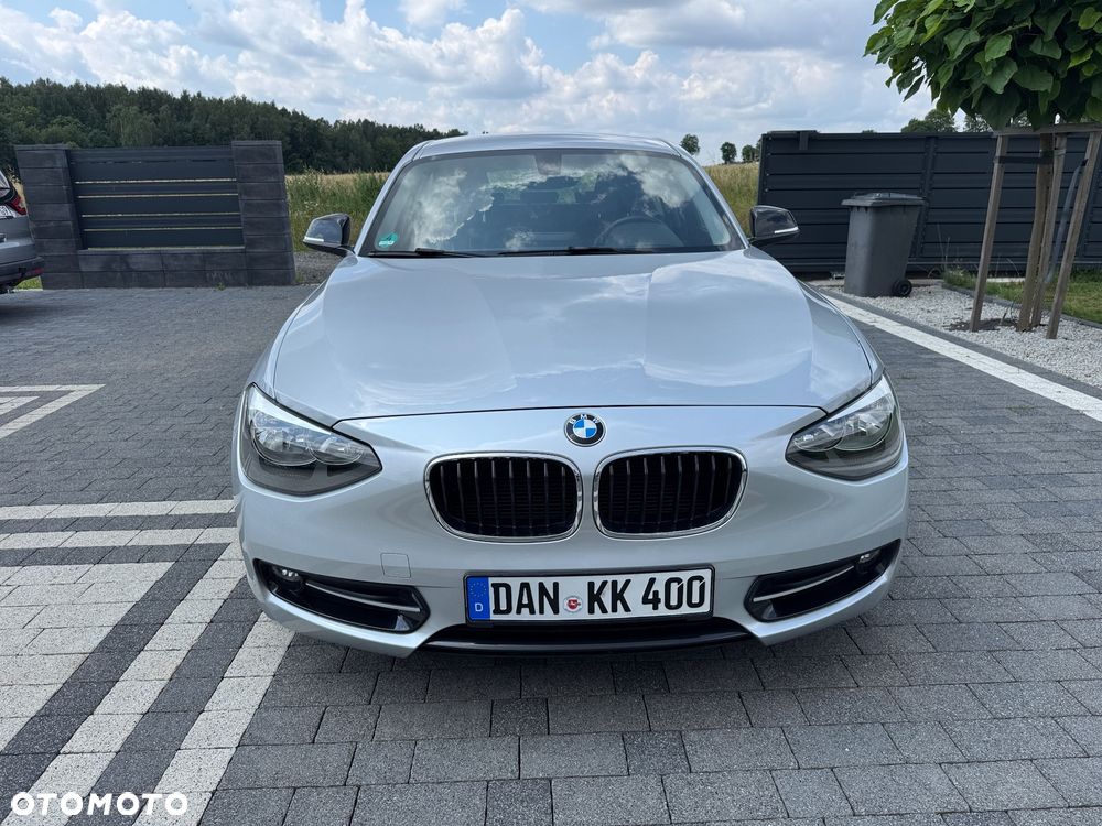 BMW Seria 1 118d Sport Line - 2