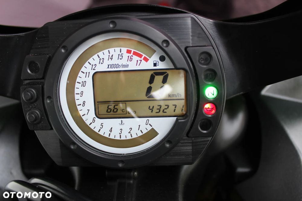 Kawasaki ZXR - 25
