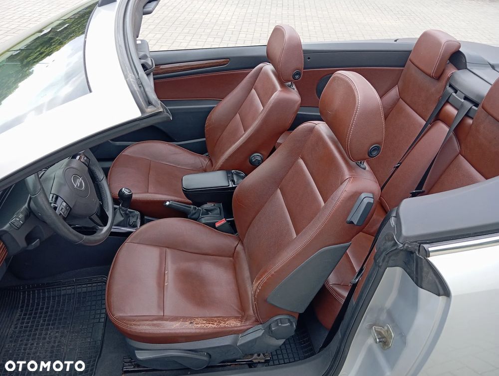 Opel Astra 1.8 Cosmo - 34