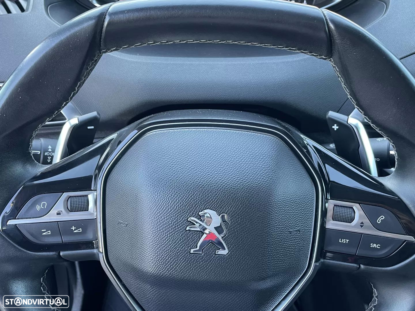 Peugeot 5008 1.2 PureTech Allure EAT8 - 35