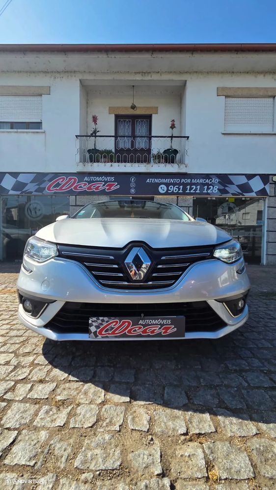Renault Mégane Sport Tourer - 4