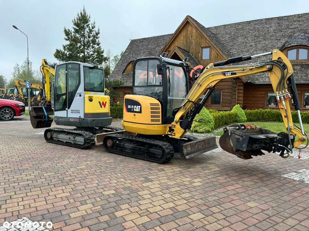 Caterpillar 302.7 - 18