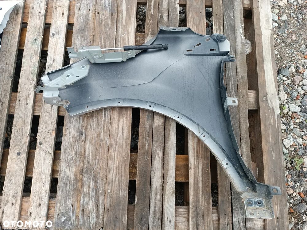 BŁOTNIK PRAWY PRZÓD PRZEDNI RENAULT CAPTUR I - 2