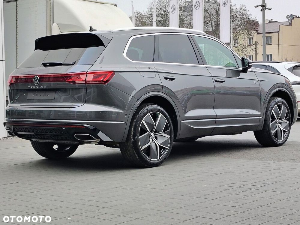 Volkswagen Touareg - 8