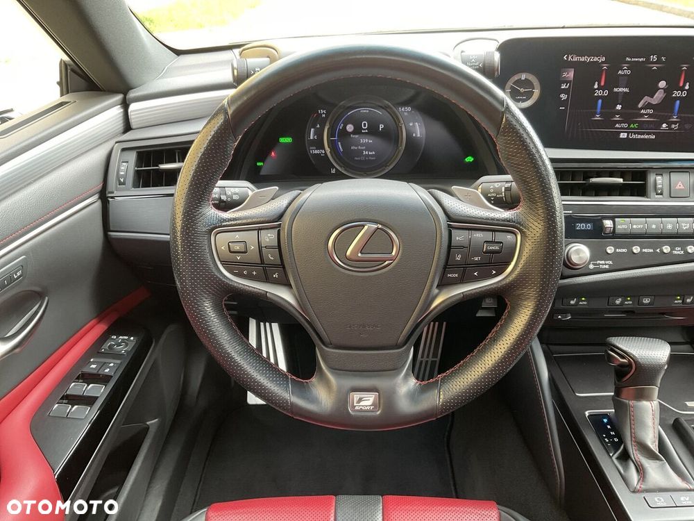 Lexus ES 300h F Sport Edition - 23