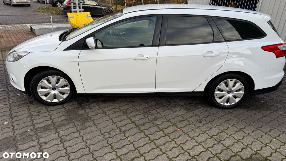Ford Focus 1.6 TDCi Ambiente - 3