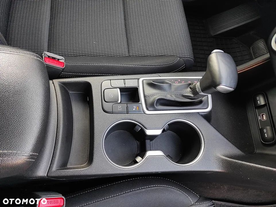 Kia Sportage 1.6 CRDI L 2WD DCT - 33