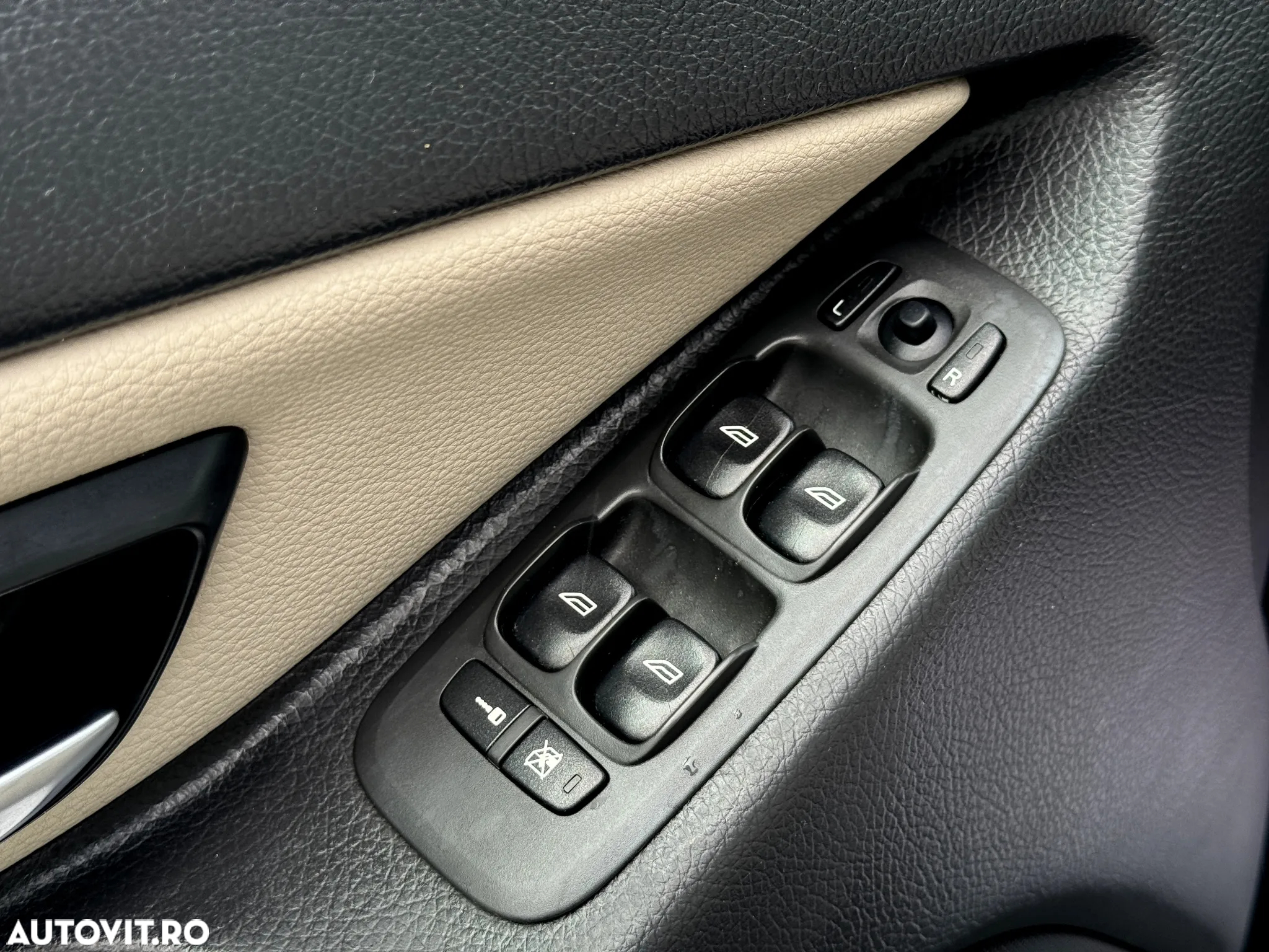 Volvo XC 90 - 14