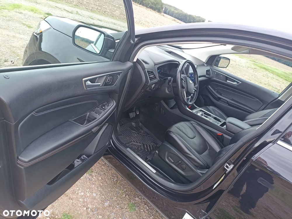 Ford Edge - 18