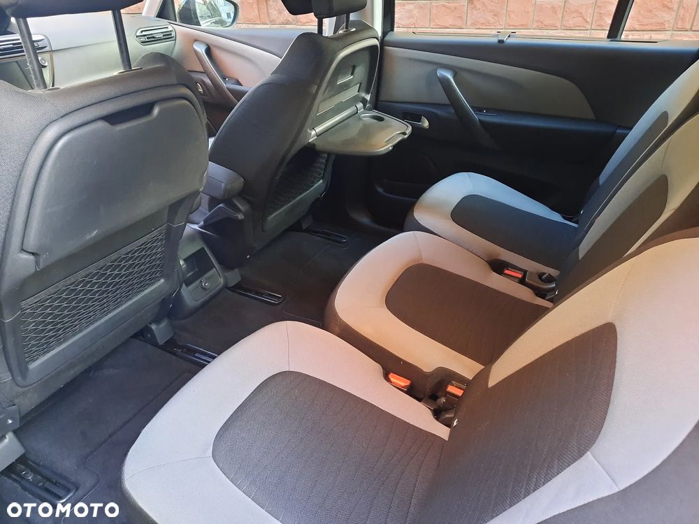 Citroën C4 PureTech 130 Stop&Start SHINE - 13