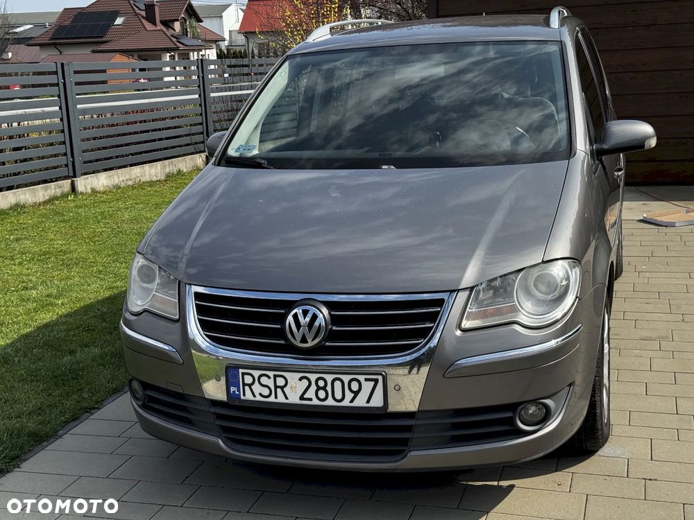Volkswagen Touran 2.0 TDI DPF Highline - 6