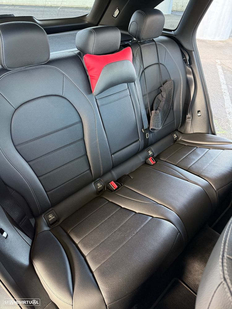 Mercedes-Benz GLC 300 4Matic 9G-TRONIC - 25