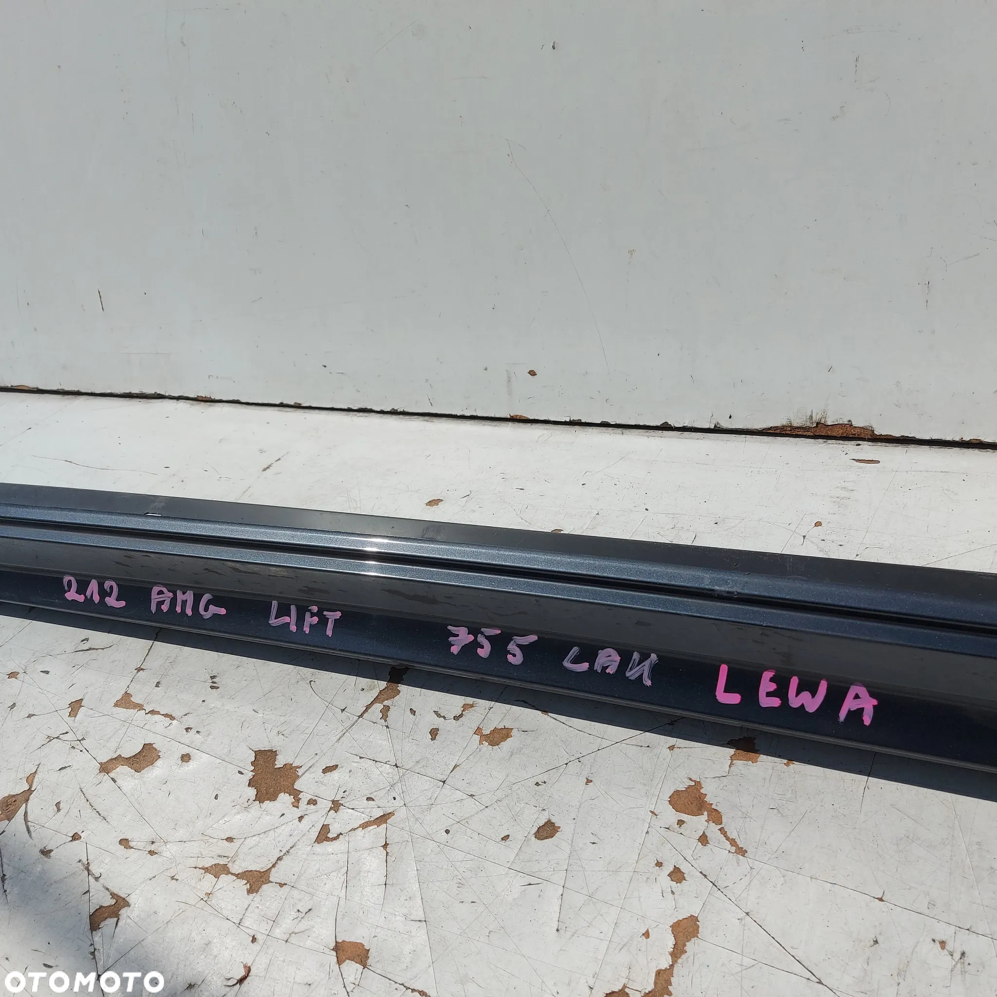 LISTWA PROGOWA LEWA AMG 755 LAK MERCEDES E W212 LIFT COMBI KOMBI ORYGINAL DEMONTAZ 2126902340 - 9