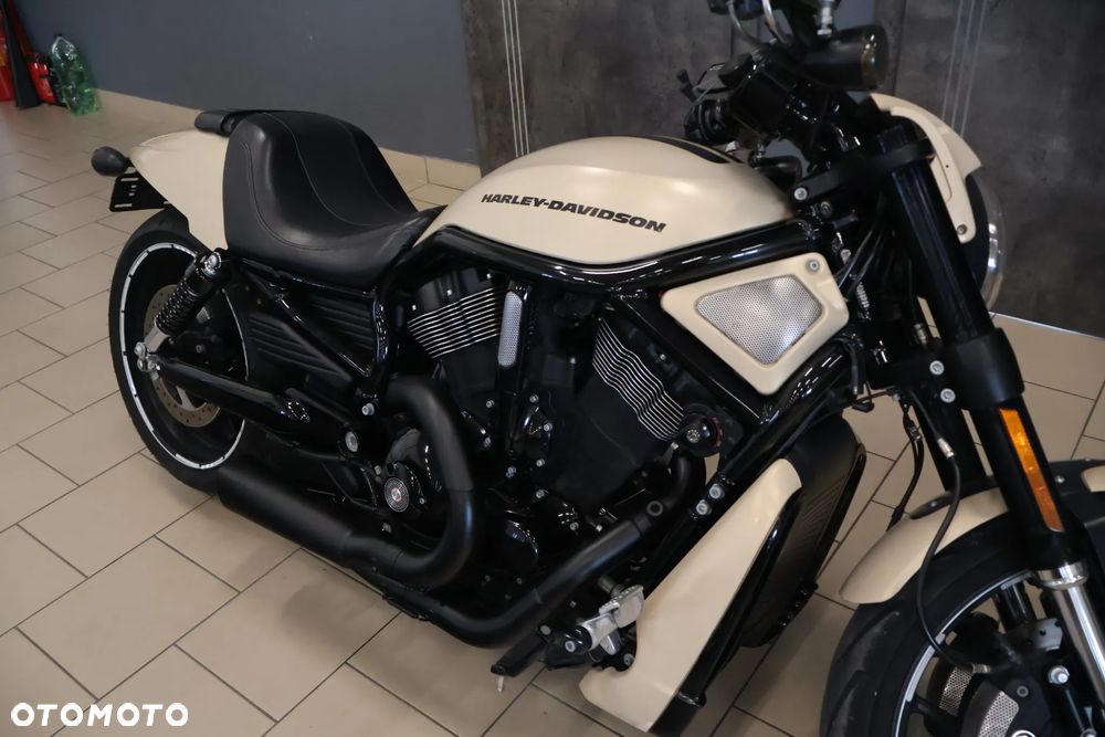Harley-Davidson V-Rod Night Rod - 22