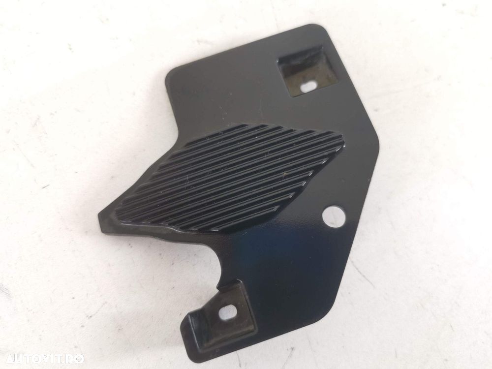 Capac Grila Radiator Hyundai Kona 1 2017 2018 2019 Original In Stare B - 2