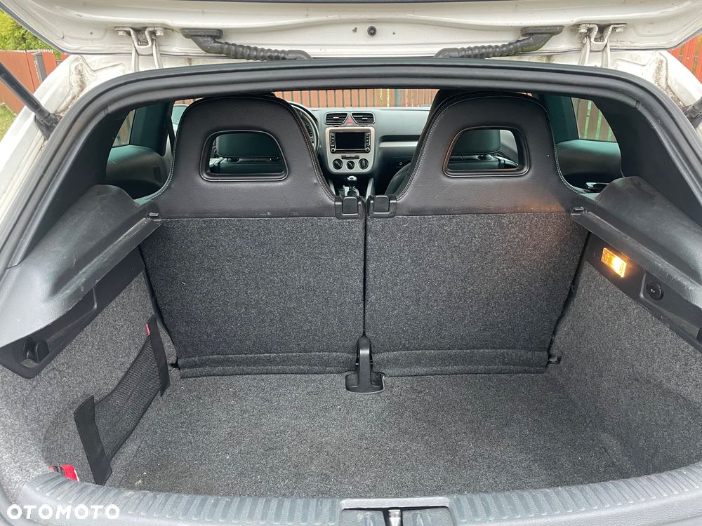Volkswagen Scirocco 1.4 TSI Shark - 12