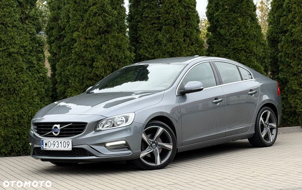 Volvo S60 2015 photo 2