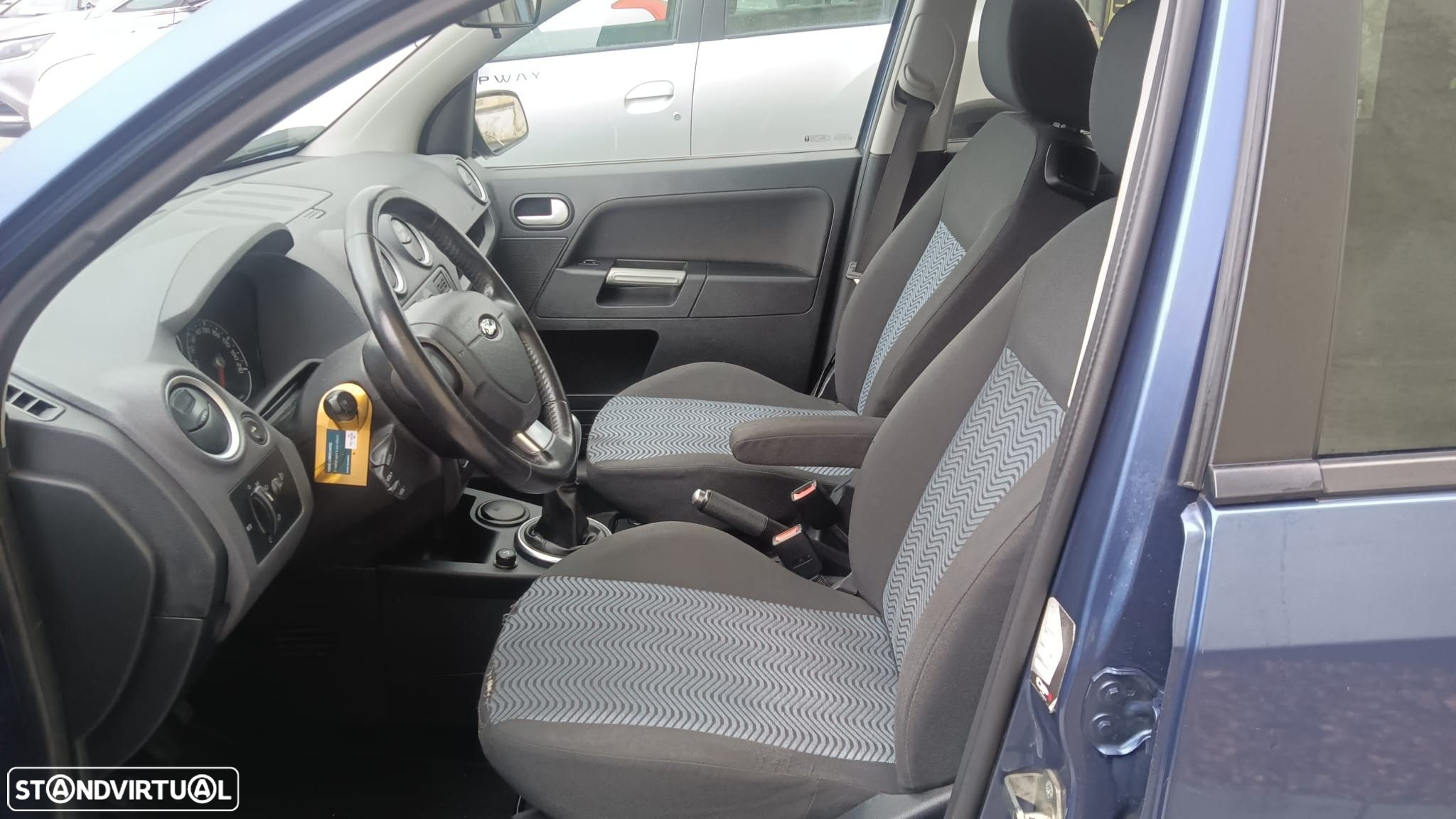 Ford Fusion 1.4 TDCI Trend - 5