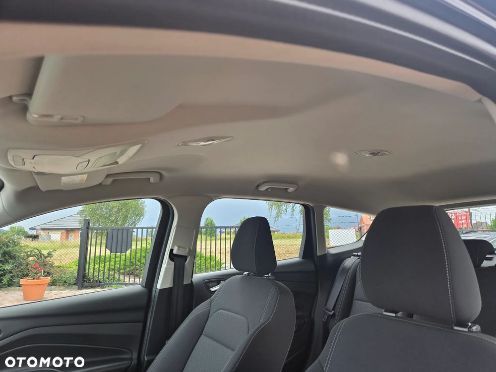 Ford Kuga 1.5 EcoBoost 2x4 Cool & Connect - 22