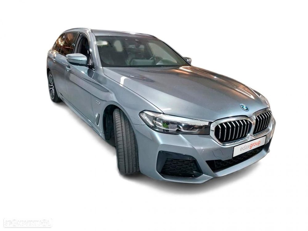 BMW 520 i Pack Desportivo M - 1
