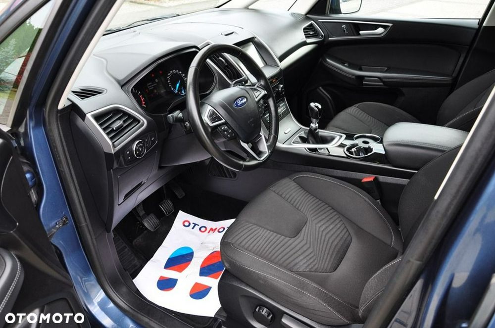 Ford S-Max - 30