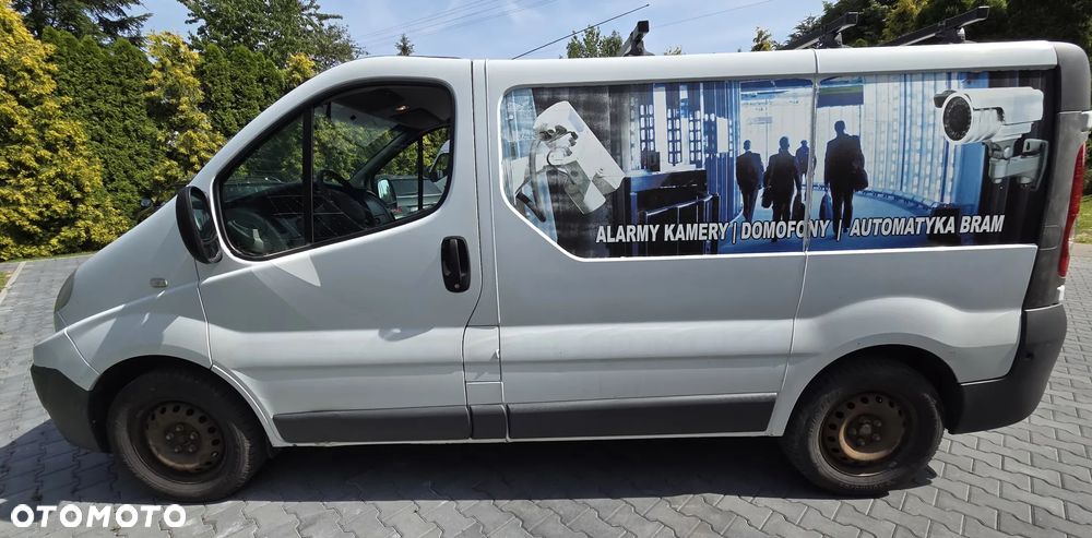Renault Trafic - 2