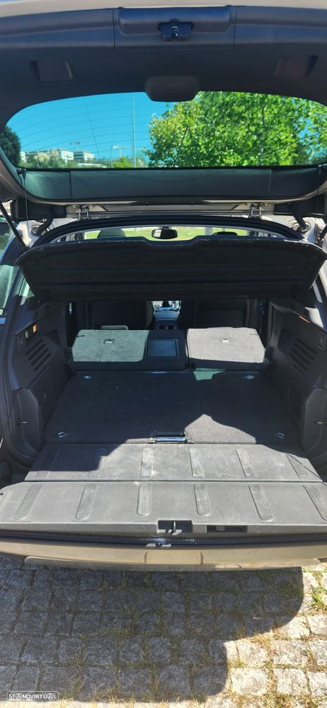 Peugeot 3008 1.6 HDi Premium - 19
