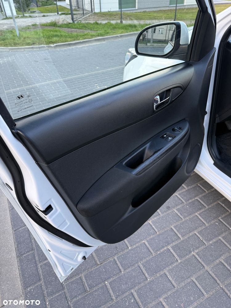 Hyundai i20 - 26