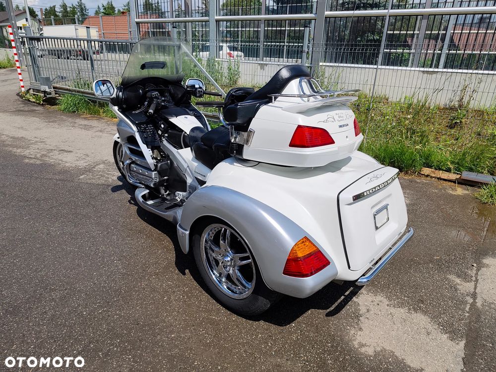 Honda GL - 32