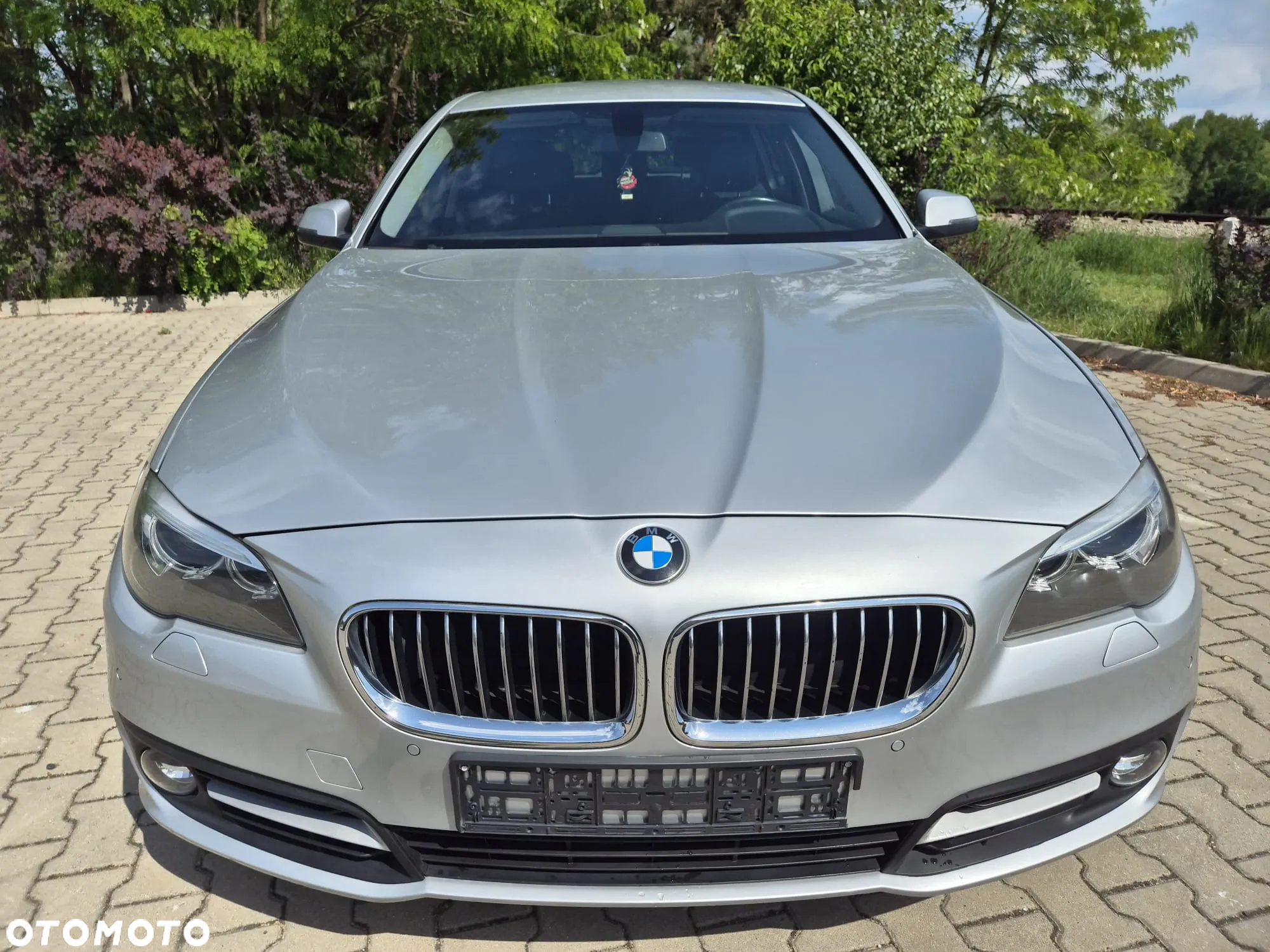 BMW Seria 5 525d xDrive Touring - 3