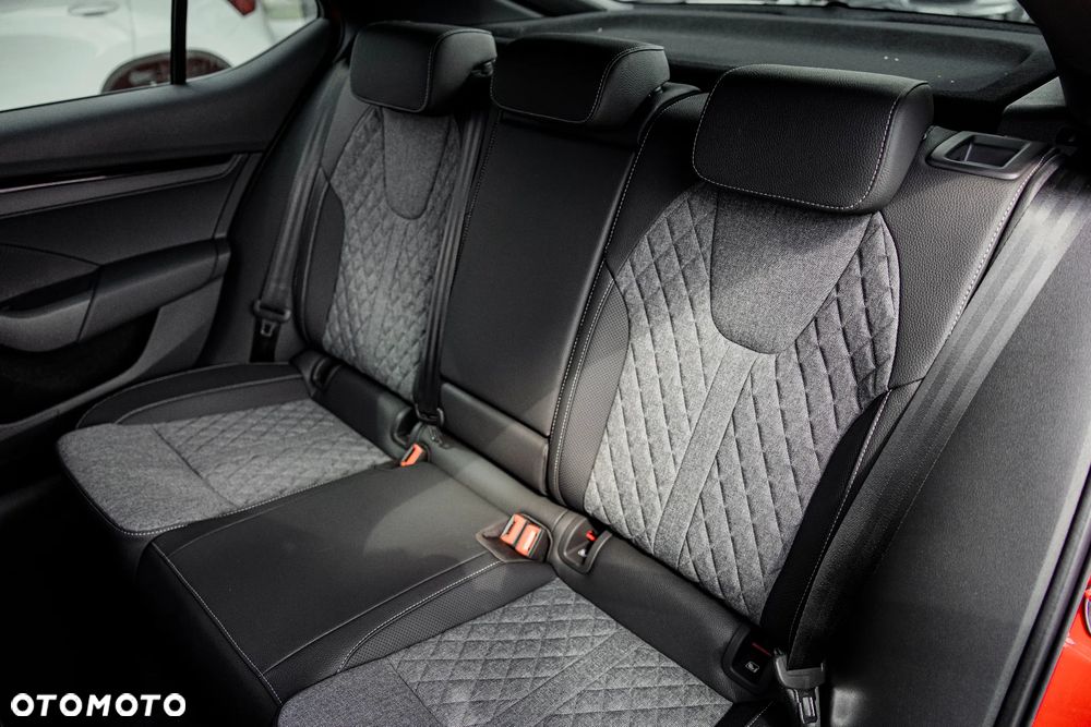 Skoda Octavia 2.0 TSI Sportline 4x4 DSG - 6