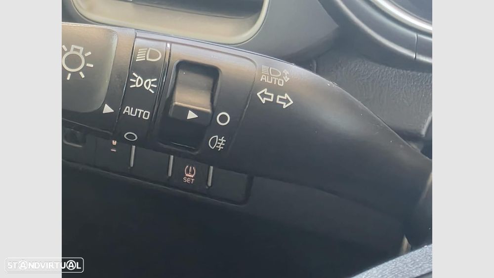 Kia XCeed 1.0 T-GDI Dynamic - 22
